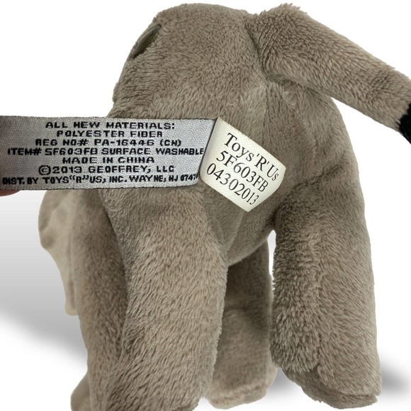 FAO Schwarz Plush ELEPHANT 10” Stuffed‎ Animal Gray 2013 Toys R Us Geoffrey Soft - Picture 9 of 10